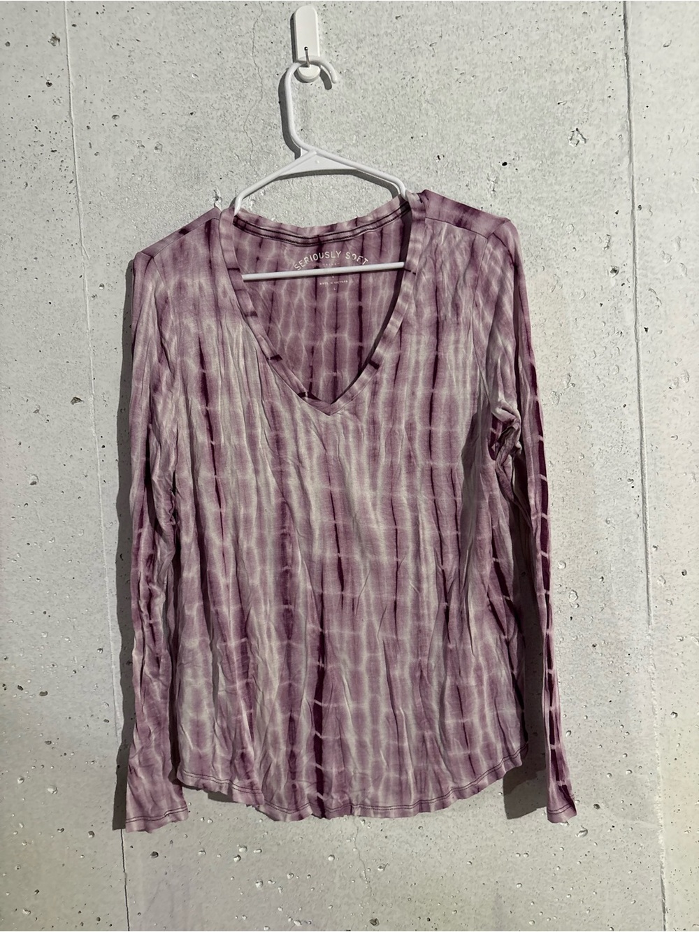 Aeropostale Seriously Soft Perfect V Long Sleeve Tee | Size: Large